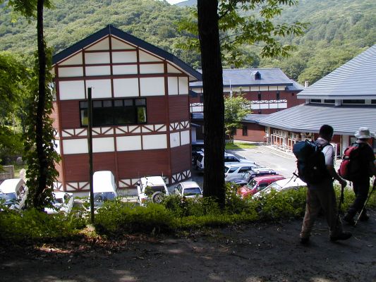 �����Z���^�[