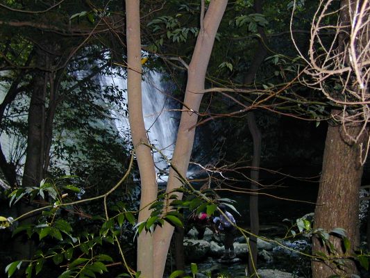 ��x�݂��Ĉꍇ�ڂ̑���݂�